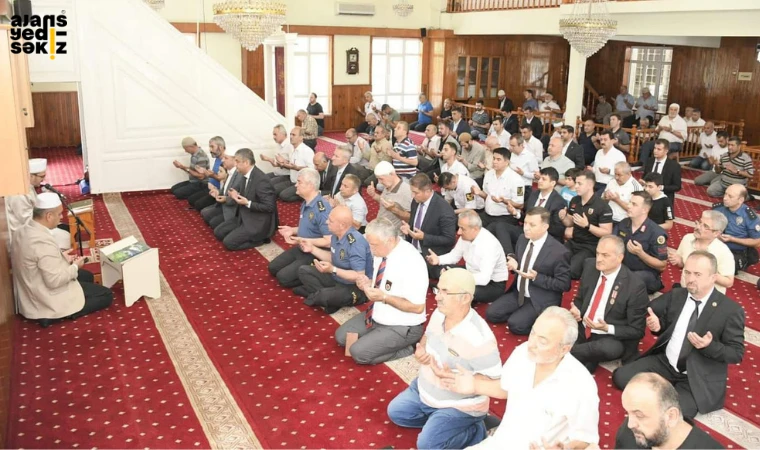 Karabük'te, 15 Temmuz Demokrasi ve Milli Birlik Günü etkinlikleri gerçekleştirildi.