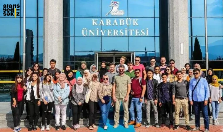 YÖK Başkanı ‘Hedef yakın zamanda 500 Bin,sonrasında 1 Milyon yabancı öğrenci’dedi.