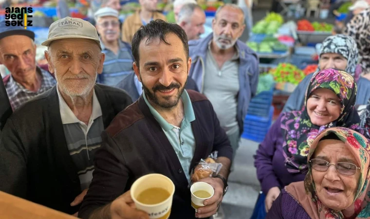 Karabük Belediyesi, mobil ikram aracı ile vatandaşlara sıcak çorba ikramında bulundu.