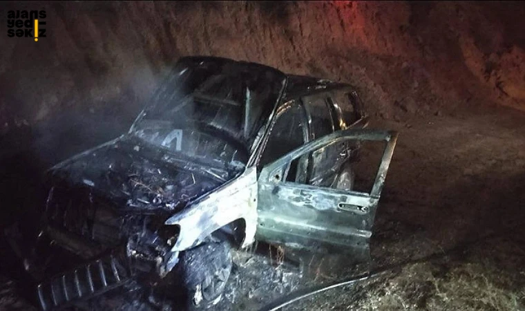 Karabük-Ovacık yolunda alev alan cip küle döndü.