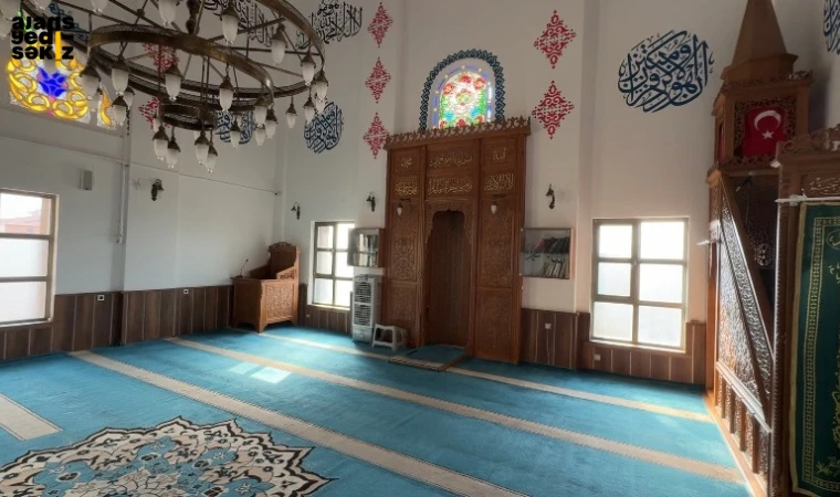 Karabük Belediyesi, Ramazan ayı öncesinde camilerde temizlik çalışması başlattı.