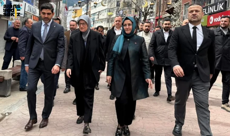 AK Parti Genel Bş. Yrd. Belgin Uygur, Karabük’te parti teşkilatıyla bir araya geldi.
