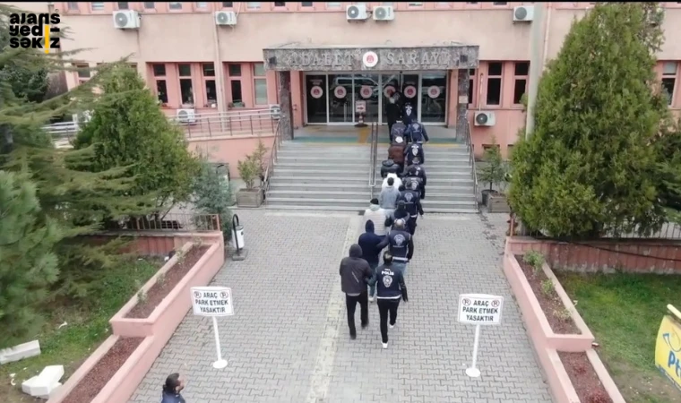 Karabük İl Emniyet Müdürlüğü ekipleri, büyük bir siber dolandırıcılık operasyonuna imza attı.