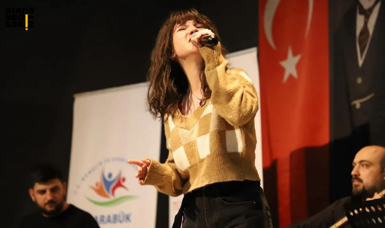 Gençler Arası Kültür ve Sanat Yarışmaları, " Sahne Sırası Sende" ses yarışmasıyla başladı.