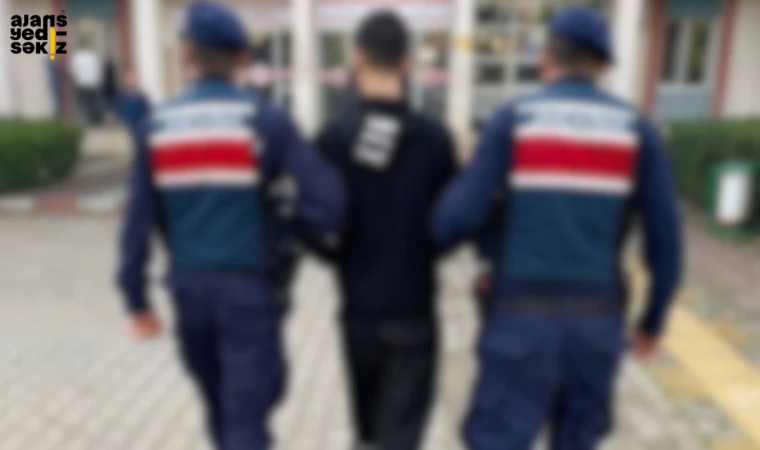 Sentetik bonzai hammaddesiyle yakalanan iki şüpheli adliyeye sevk edildi.