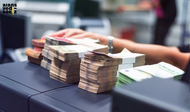 Türkiye'de, banka hesaplarının %89'unda 10 bin ₺'nin altında para bulunuyor.