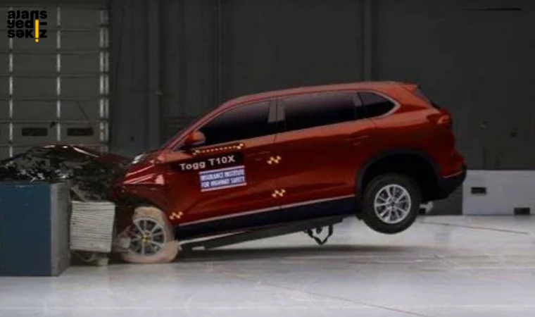 Türkiye'nin yerli ve milli otomobili Togg, Euro NCAP testlerinden 5 yıldız aldı.