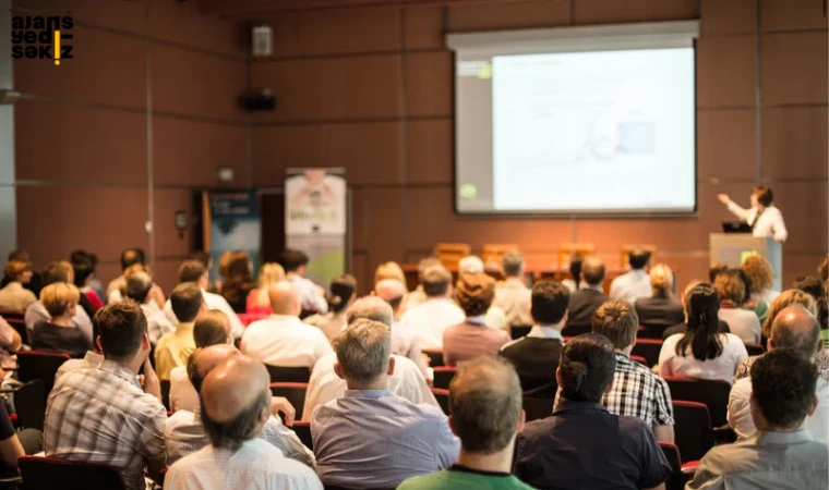 Karabük Belediyesi 29 Kasım'da kent kültürü paneli düzenleyecek.