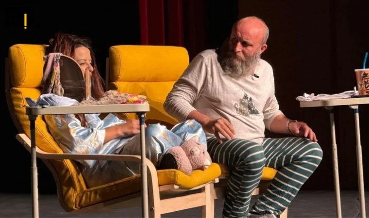 "Parça Tesirli Pazarlar" adlı tiyatro oyunu seyirciden büyük ilgi gördü.