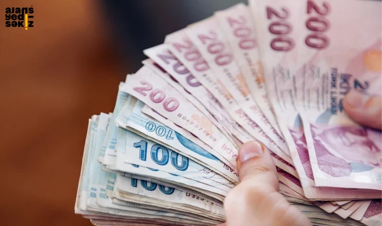 2026 yılı için yüzde 27 zamla net 28 bin 75 lira, brüt 33 bin 30 lira oldu.