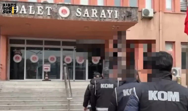 Operasyonda ruhsatsız tabanca, fişek ve 2.2 milyon liralık senet ele geçirildi.