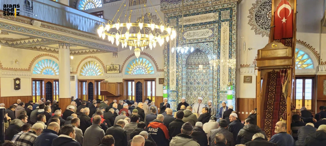 6 Şubat depremlerinde hayatını kaybeden vatandaşlar için Karabük’te dualarla anıldı.