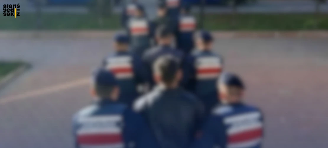 İki ayrı operasyondq kaçak kazı malzemesi ve uyuşturucu madde ele geçirildi.