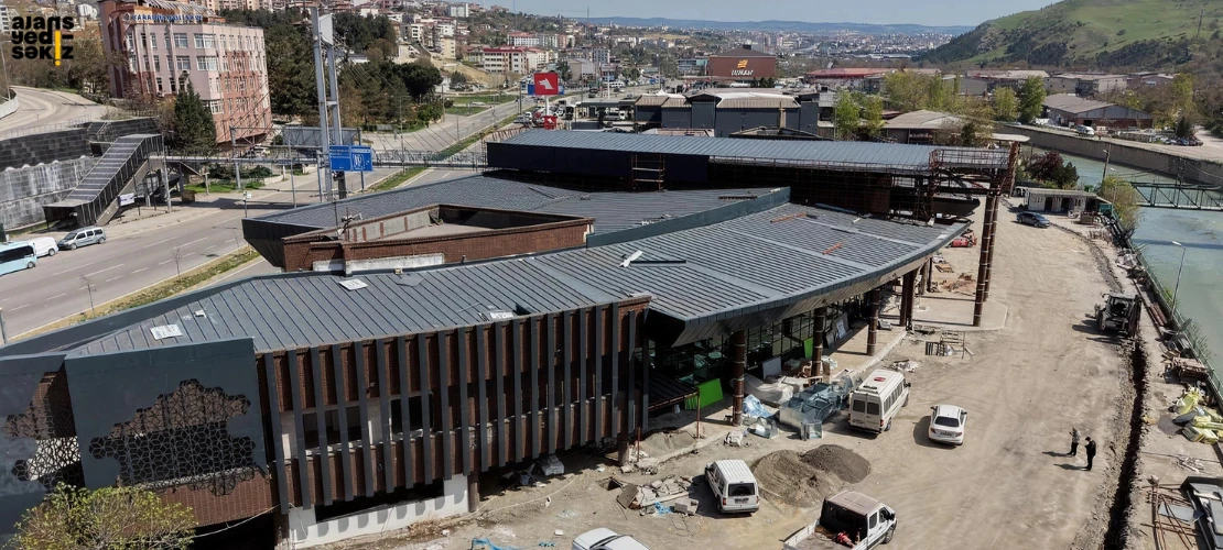 Yenilenen Şehirlerarası Otobüs Terminali, modern yüzüyle hizmete hazır hale geldi.