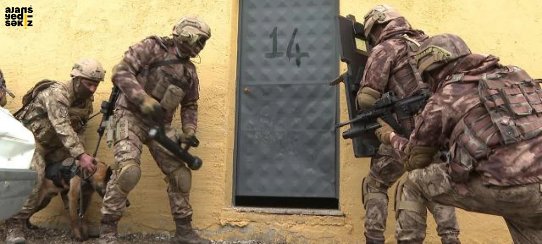 Düzenlenen operasyonlarda 212 şüpheli yakalandı, 127’si tutuklandı.