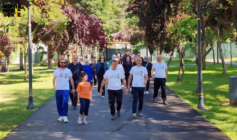 "Hareket Yaşını Öğren, Sağlıklı Yaşa" kampanyası vatandaşlarla buluştu.