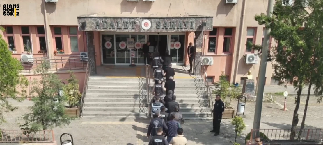 Karabük merkezli soruşturmada 5 ilde düzenlenen operasyonda 13 şüpheli yakalandı.