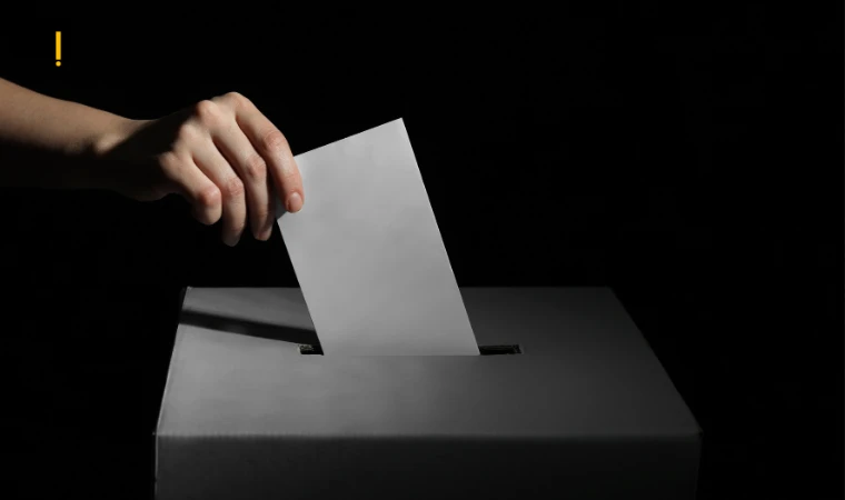 Yeni parti senaryosunda Özgür Özel yüzde 32,7 ile ilk sırada yer aldı.