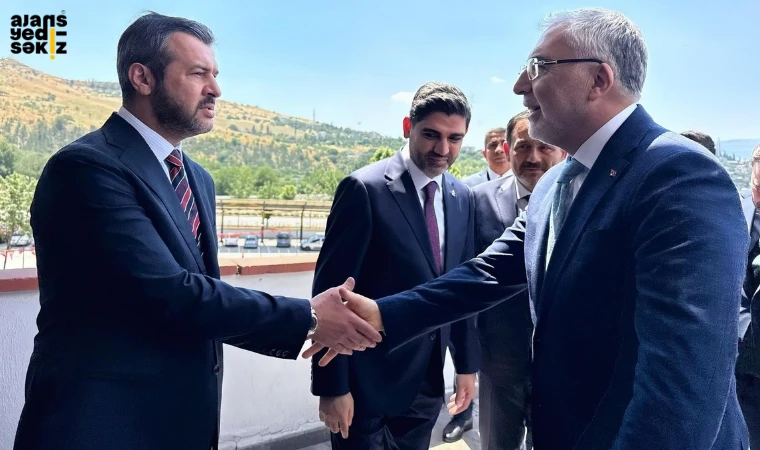 Çalışma ve Sosyal Güvenlik Bakanı Vedat Işıkhan temaslarına Valilik ziyaretiyle başladı.