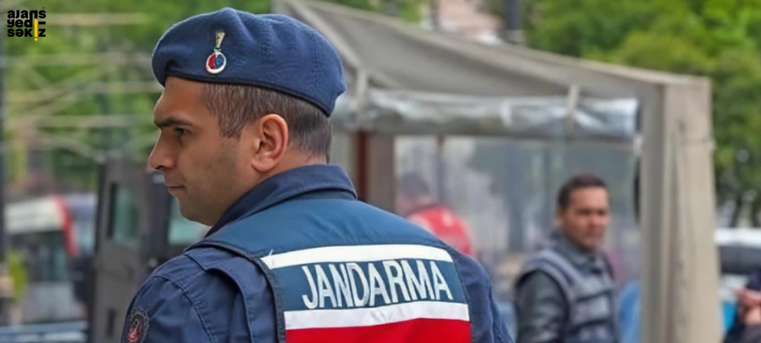 Karabük'te düzenlenen iki operasyonda 3 şüpheli adliyeye sevk edildi.
