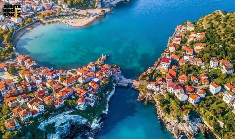 Amasra, 8 ayda 1 milyondan fazla ziyaretçi ağırlayarak turizmde rekor kırdı.