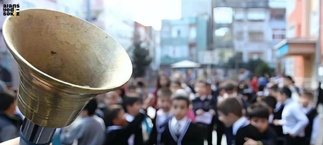 Yeni dönemin 7 maddesi, okul kıyafeti kuralları baştan sona değişti.