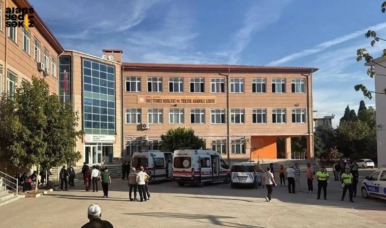 Bakan Çiftçi, 11 yaralı öğrenciden 3’ünün durumunun kritik olduğunu belirtti.