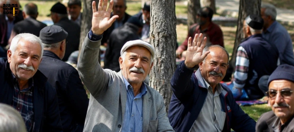 Bakan Şimşek, memur ve emekli maaşlarının en az enflasyon kadar artacağını söyledi.