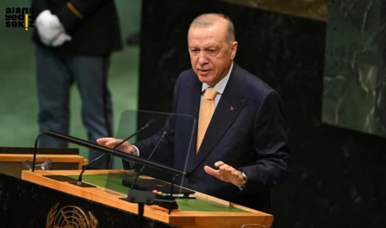 Cumhurbaşkanı Erdoğan, BM kürsüsünde Sezai Karakoç şiiri okudu.