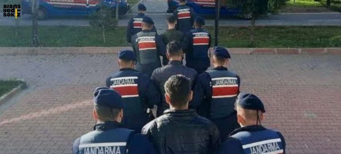 Karabük ve Safranbolu’da 4 ayrı operasyonda uyuşturucu madde ele geçirildi.