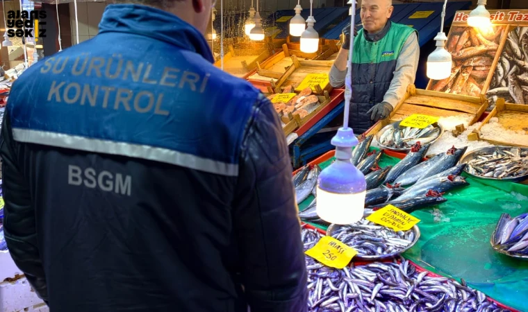Ekipleri, perakende balık satış noktalarında hijyen ve boy kontrolleri gerçekleştirdi.