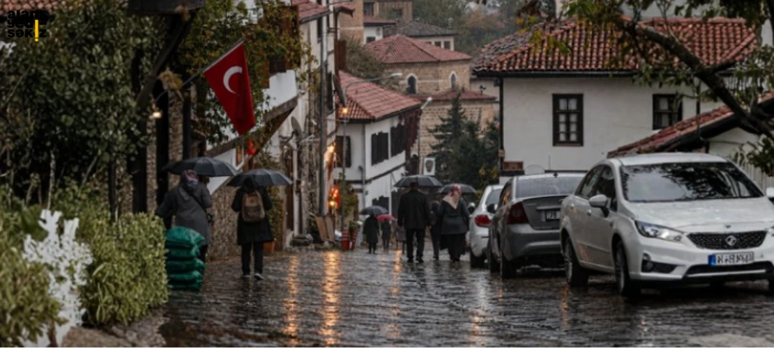Hafta boyunca aralıklarla yağış görülecek, cuma günü sıcaklık 16° düşecek.