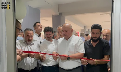 Mimar Grup, Nazif ve Tayyimekan Turizm'in düzenlediği açılışta 5 kişiye Umre hediyesi verildi.