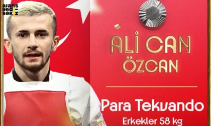 Paris 2024 Paralimpik Olimpiyatları'nda Karabüklü Alican,gümüş madalya kazandı.