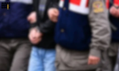 Jandarma, 7 bin 790 doldurulmuş makaron ele geçirdi; şüpheli adliyeye sevk edildi.