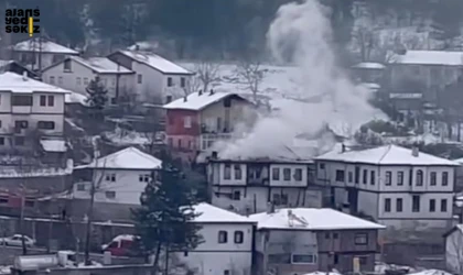 Safranbolu İsmetpaşa Mahallesi'nde çıkan yangında 150 yıllık konak alevlere teslim oldu.