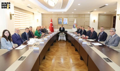 Vali Yavuz başkanlığında İl İzleme Komisyonu toplandı.