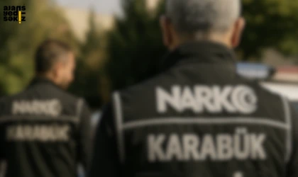 Peş peşe düzenlenen iki operasyonda 2 kişi tutuklandı, çok sayıda sentetik madde ele geçirildi.