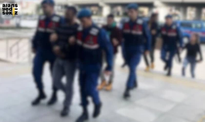 3 şüpheli gözaltına alındı, çeşitli uyuşturucu maddeler ele geçirildi.