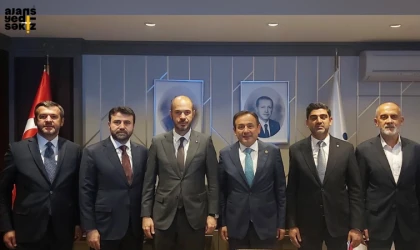 Milletvekilleri ve belediye başkanı, Karabük’teki projeler için TOKİ Başkanı ile bir araya geldi.
