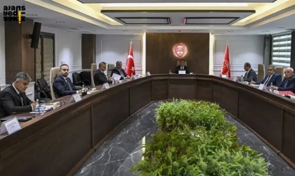 6,5 milyon memur ve memur emeklsinin maaş artışına ilişkin 2. oturum başladı.