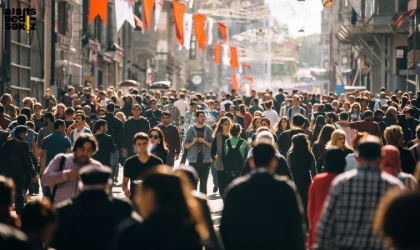 TÜİK, üçer aylık dönemler için ilk kez üretilen nüfus istatistiklerini açıkladı.