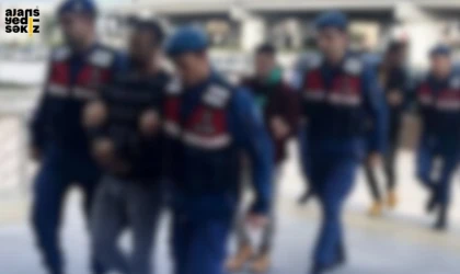 İl Jandarma Komutanlığı ekipleri düzenlenen operasyonda 3 şüpheliyi gözaltına aldı.