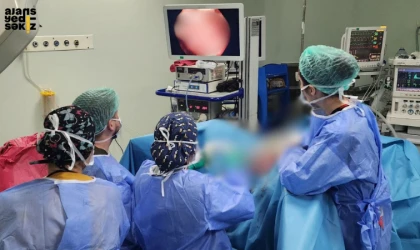 Kesi yapılmadan gerçekleştirilen V-NOTES cerrahi yöntemi uygulanmaya başlandı.