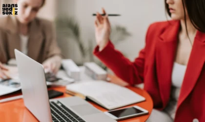 Üç yılda 750 bin genç iş hayatına hazırlanacak, maaş desteği sağlanacak.