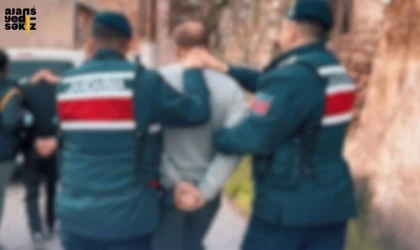 Jandarma ekipleri, sentetik kannabinoid, ecza hapı ve amfetamin ele geçirdi.