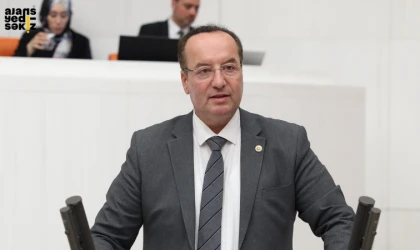 Vekil Akay, Karabük'teki çocuk nüfus düşüşünü Meclis'e taşıdı.