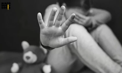 1,5 yıl süren istismara anne göz yumdu, üvey baba "sadece aracı oldum" dedi.