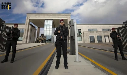 Casusluk şebekesine 4 ilde eş zamanlı operasyon düzenlendi, 7 kişi tutuklandı.