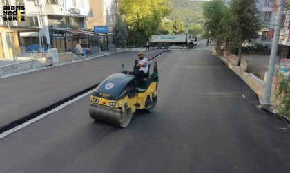 Asfalt serimi başlayan projede modern yaşam alanları oluşturuluyor.